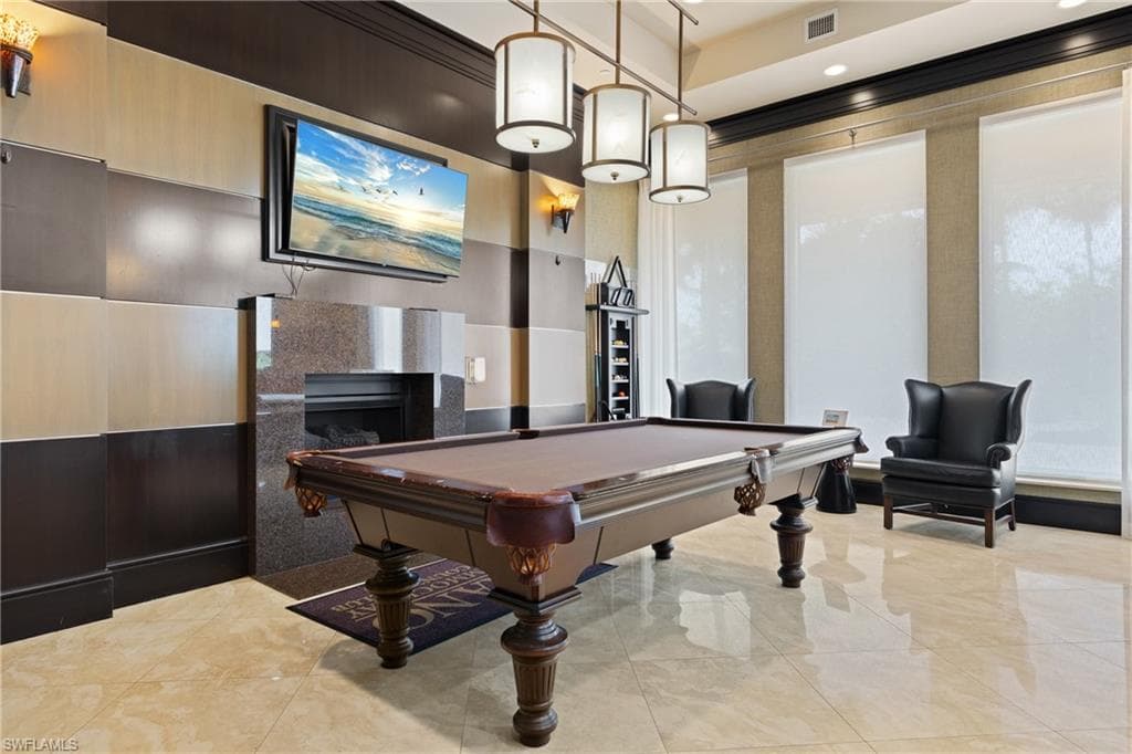 1065 Borghese LN 203-38