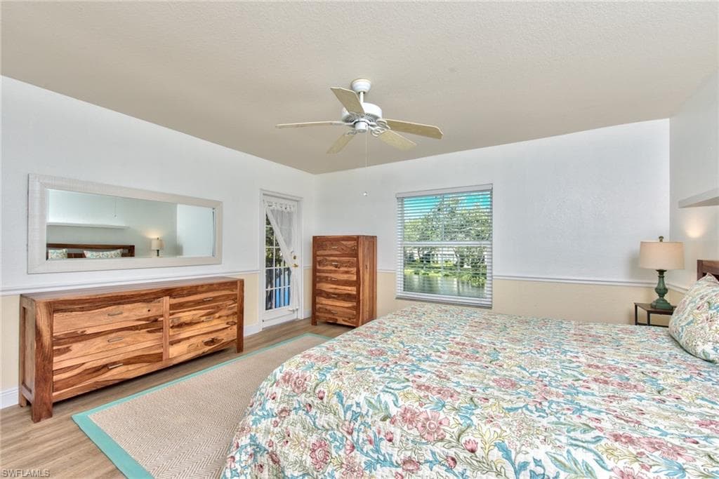 1100 Diamond CIR 1104-11