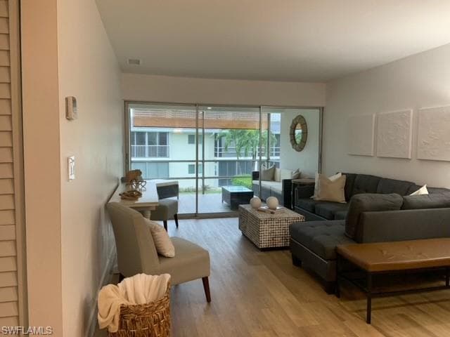 1417 Chesapeake AVE 201-1