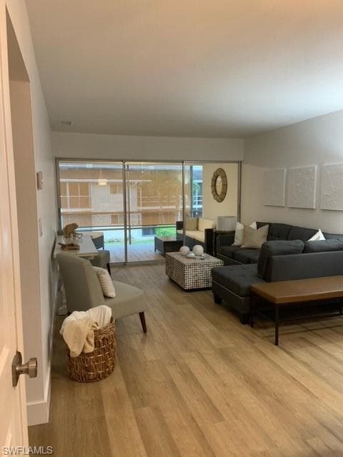 1417 Chesapeake AVE 201-5