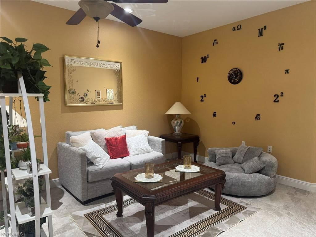 4390 Lazio WAY 405-2