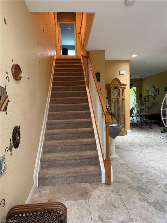 4390 Lazio WAY 405-5