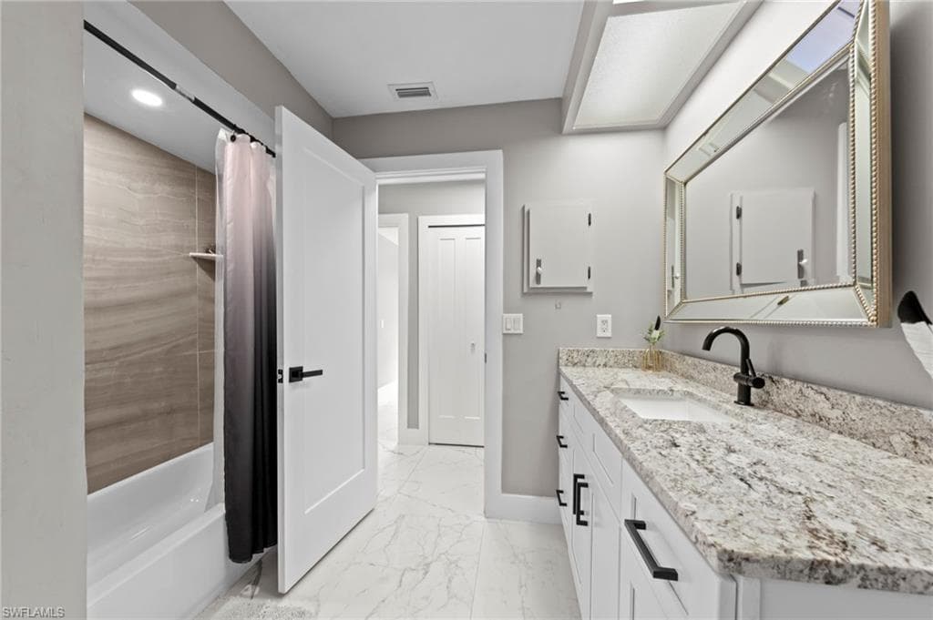 17209 Castleview DR-32