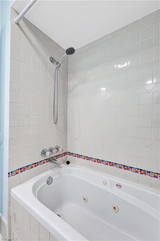 2112 Harvard AVE-23