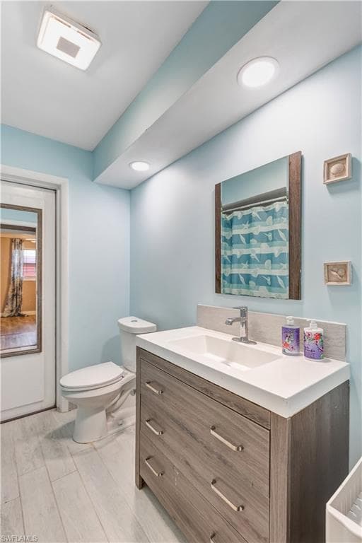 2112 Harvard AVE-22