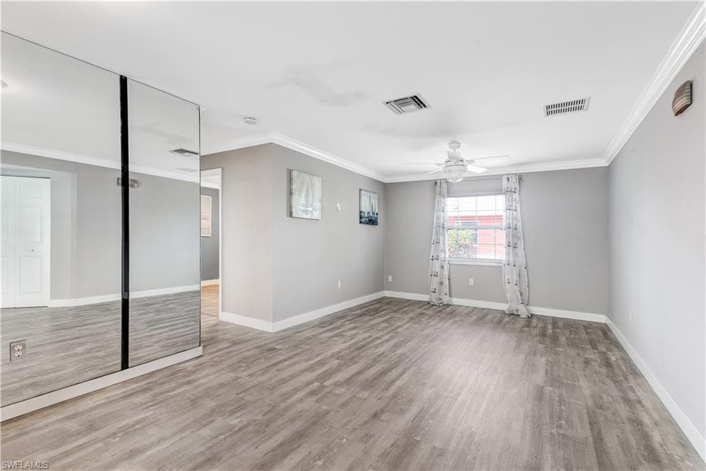 2112 Harvard AVE-11