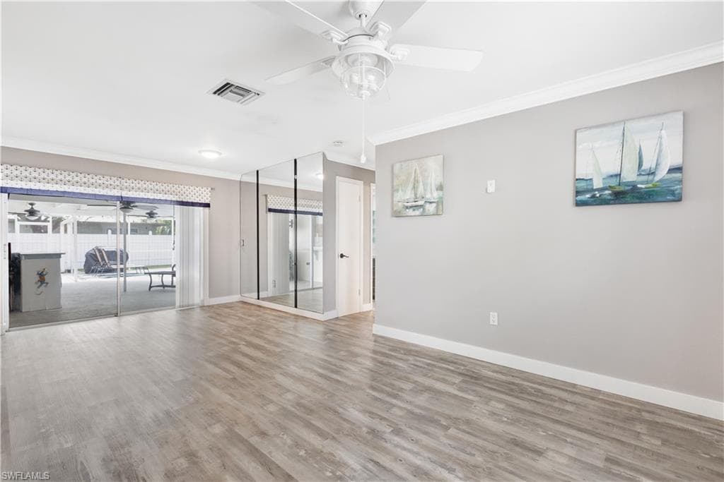 2112 Harvard AVE-19