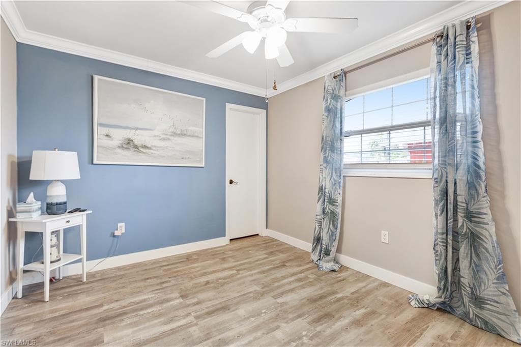 2112 Harvard AVE-21