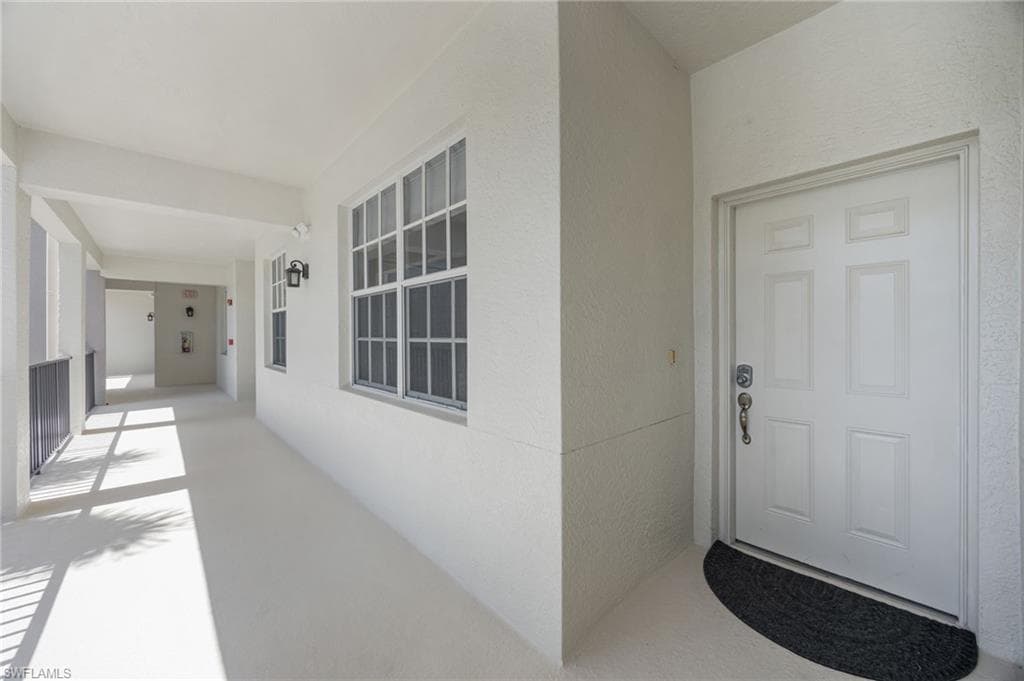 20930 Island Sound CIR 203-2