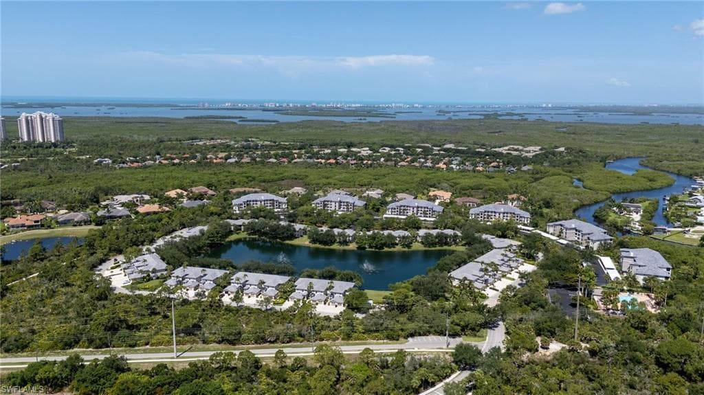 20930 Island Sound CIR 203-22