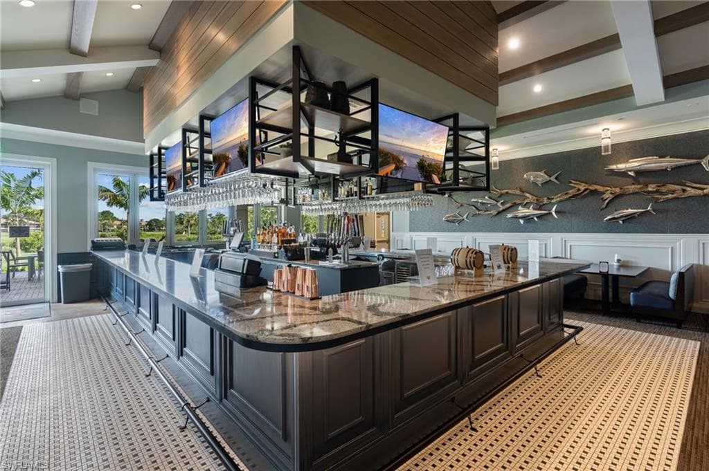 20930 Island Sound CIR 203-28