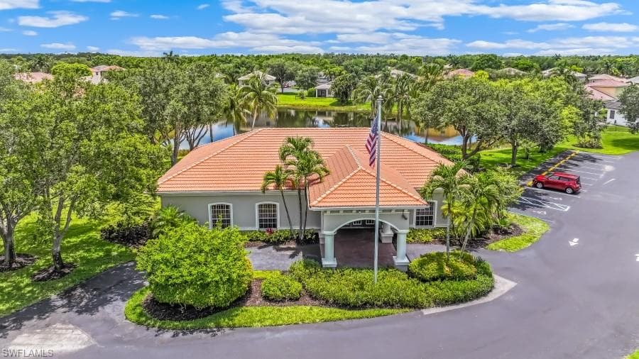 9928 Springlake CIR-4