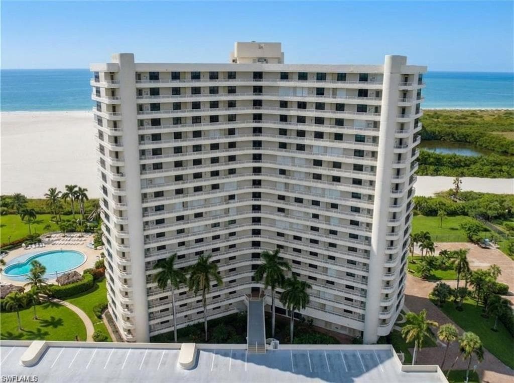 320 Seaview CT 608-29