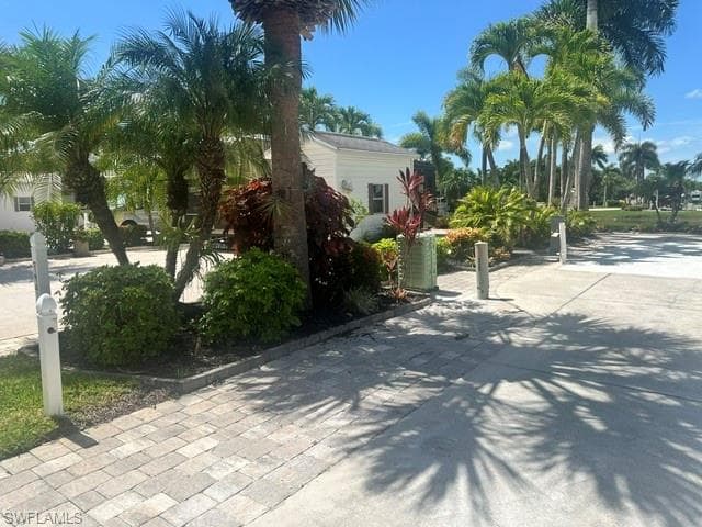 1311 Diamond Lake CIR-8