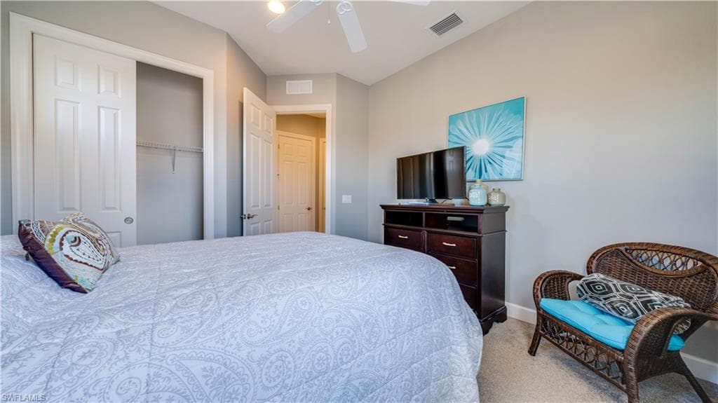 10230 Glastonbury CIR 202-15