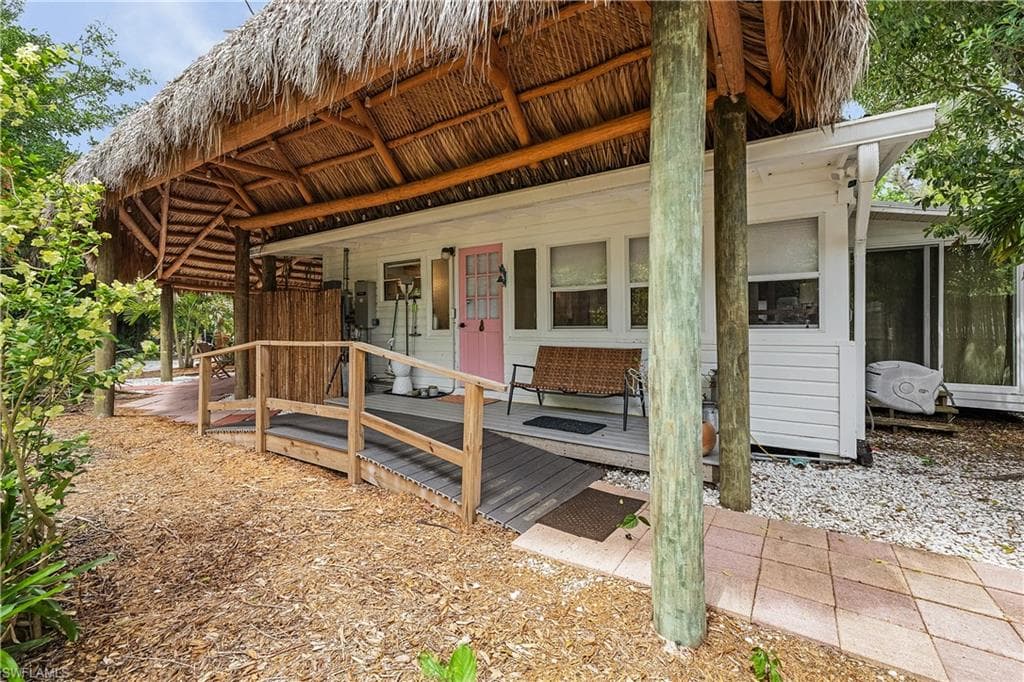 7697 Beach Daisy LN-26