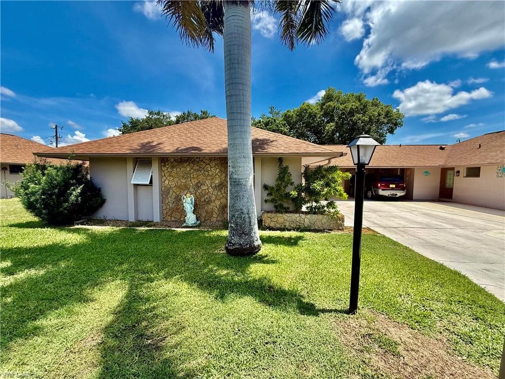 217 Oaklawn CT-2