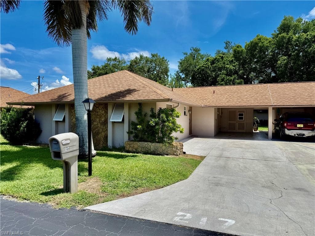 217 Oaklawn CT-1