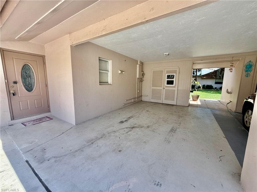 217 Oaklawn CT-4