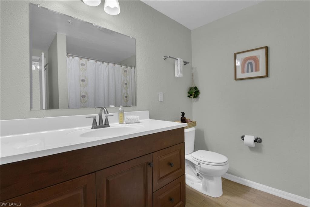 23580 Walden Center DR 207-17
