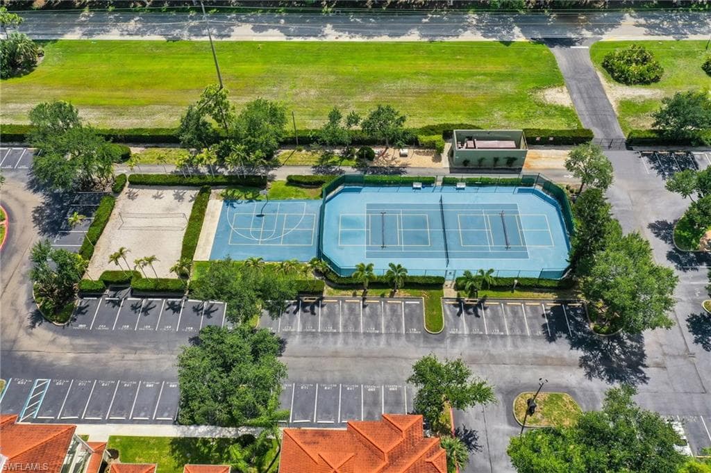 23580 Walden Center DR 207-28