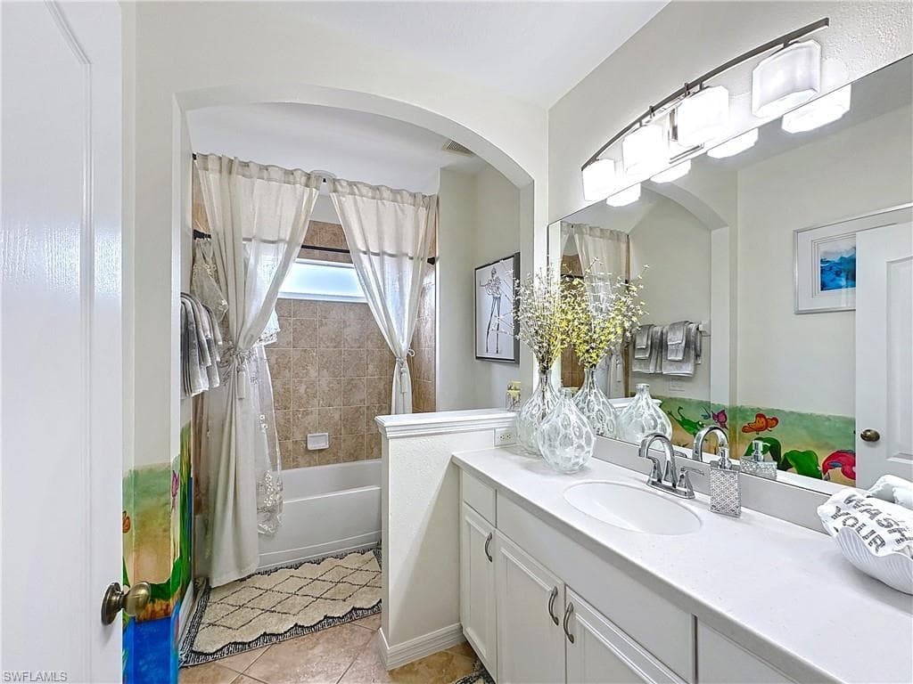 3032 Via Rialto ST-14
