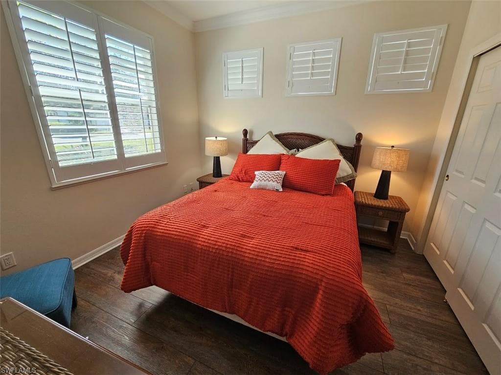 10518 Avila CIR-26