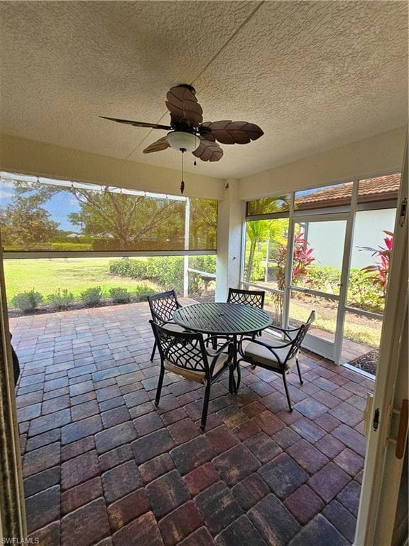 10518 Avila CIR-5