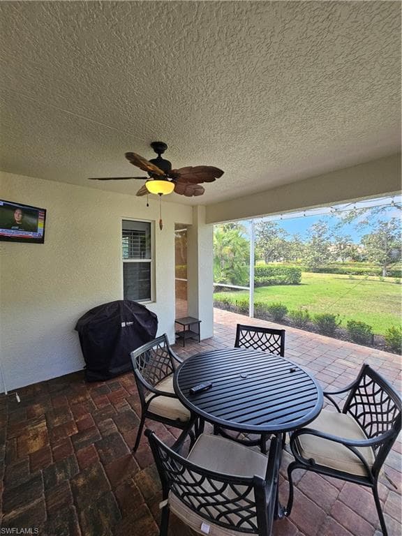 10518 Avila CIR-8