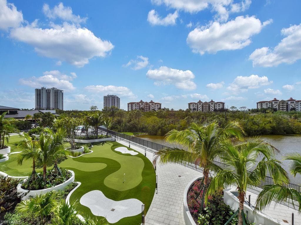 4810 Pelican Colony BLVD 304-27
