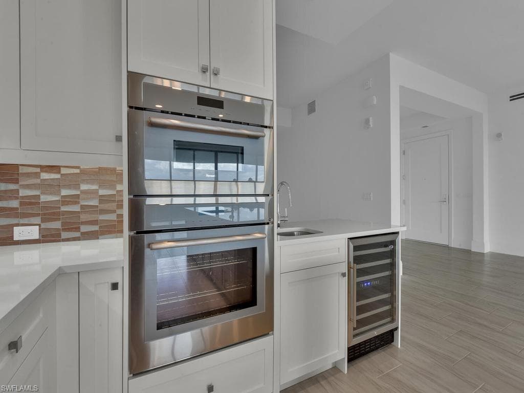 4810 Pelican Colony BLVD 304-6