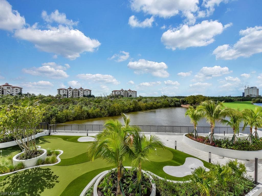 4810 Pelican Colony BLVD 304-26