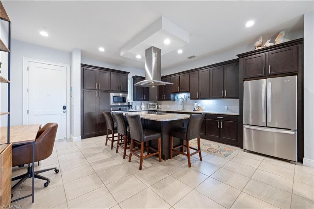 21460 Strada Nuova CIR B214-4