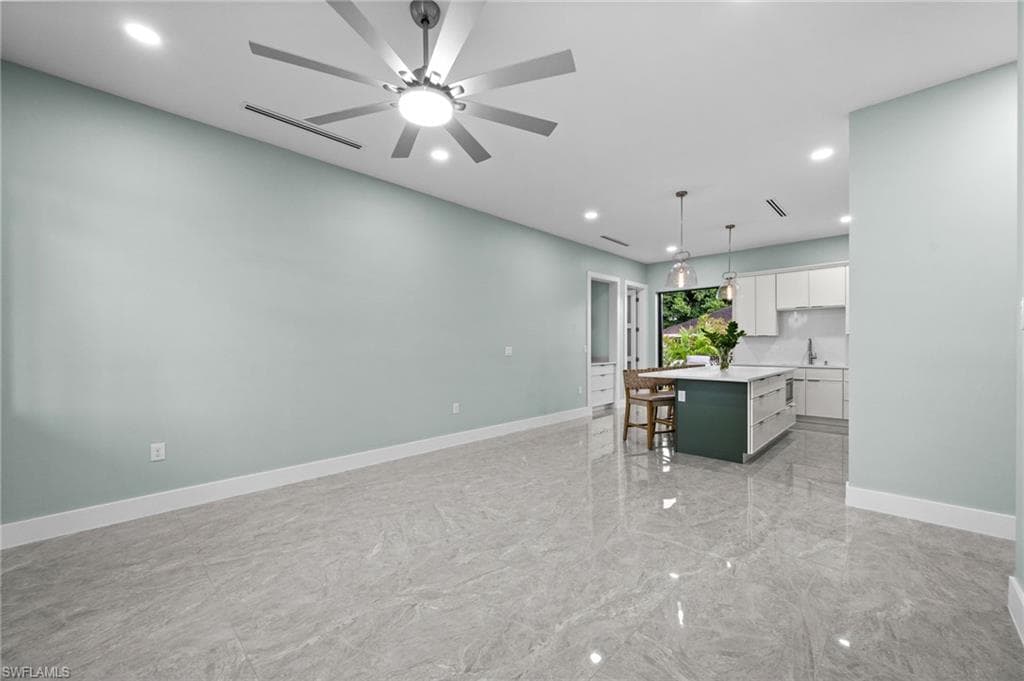16264 Horizon RD-28
