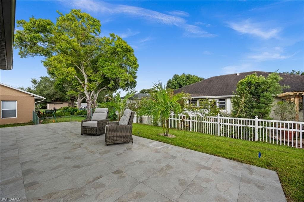 16264 Horizon RD-14