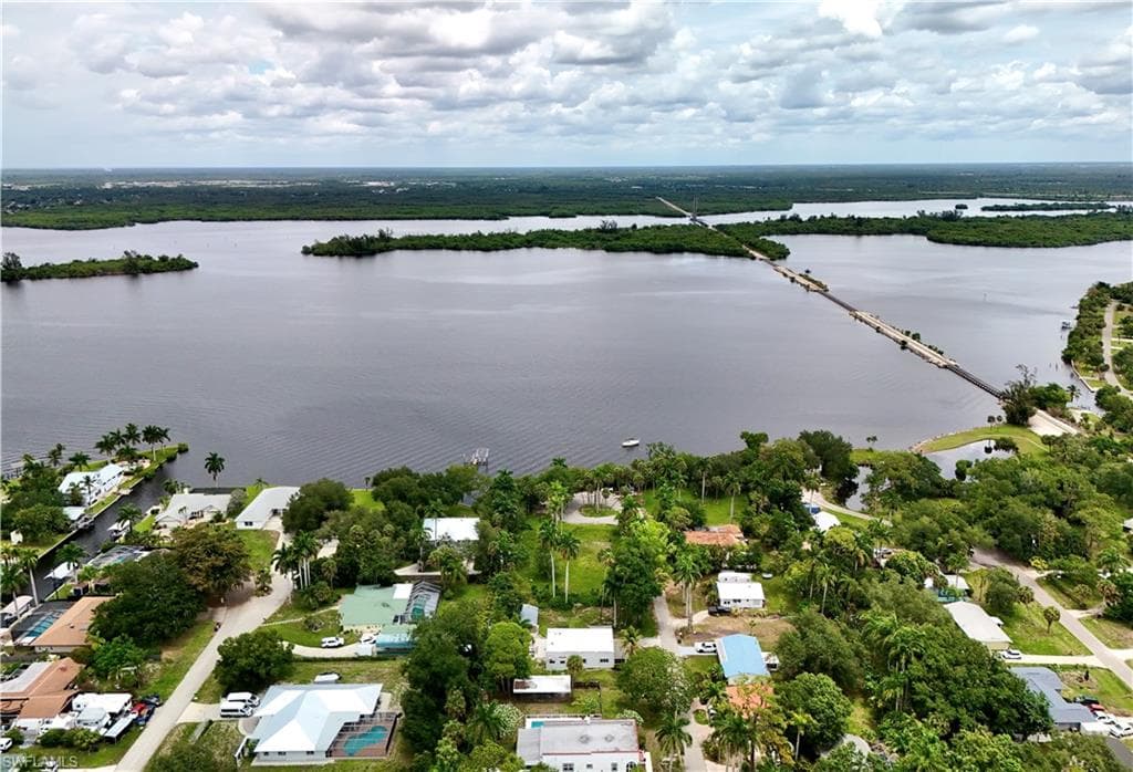 304 Royal Palm Park RD-17