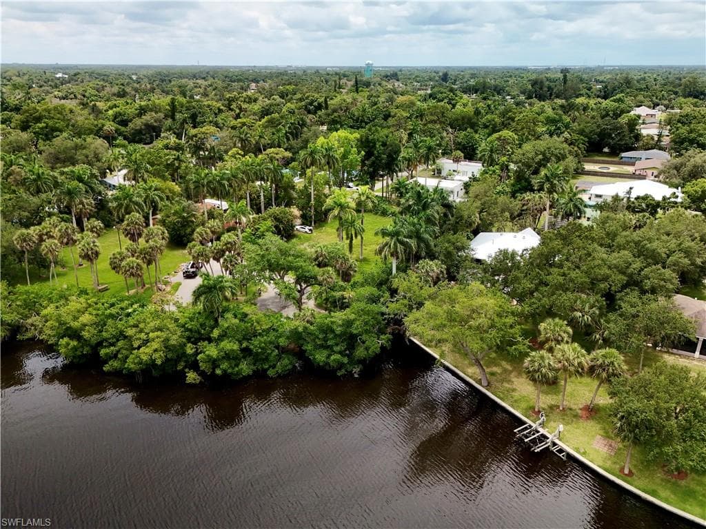 304 Royal Palm Park RD-12
