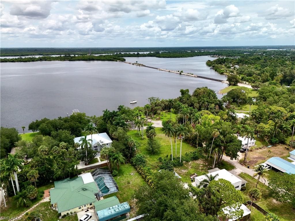 304 Royal Palm Park RD-3