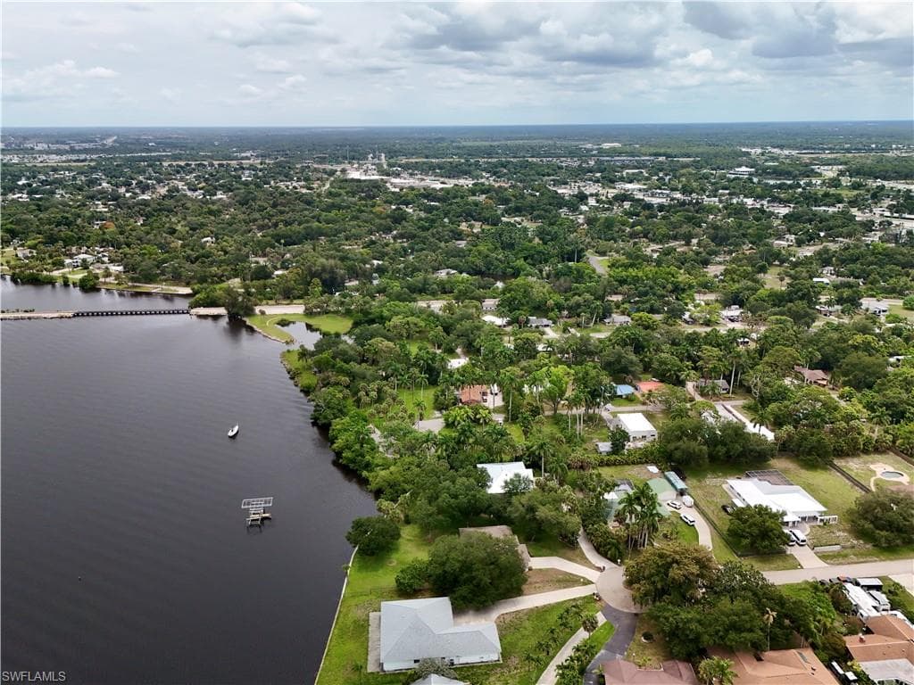 304 Royal Palm Park RD-15