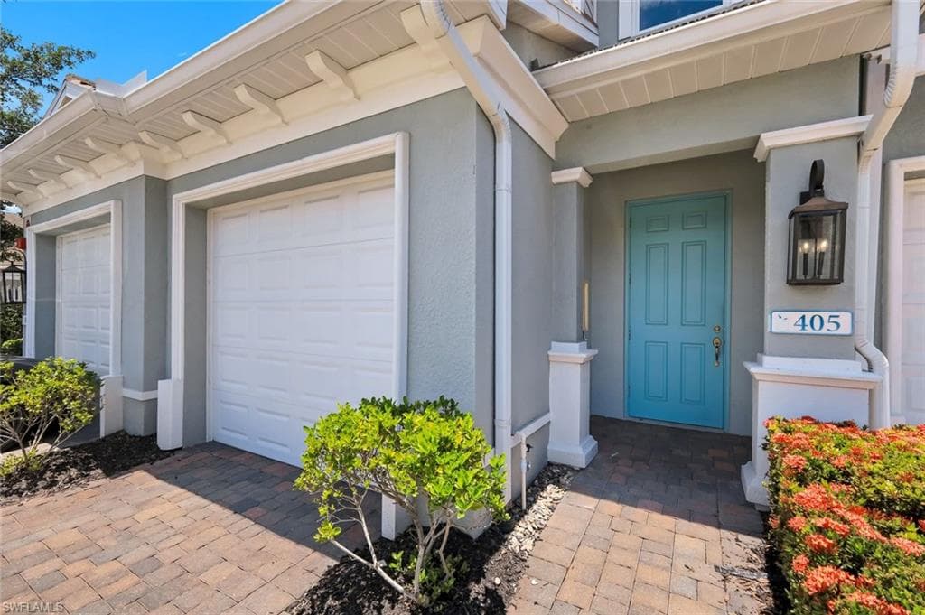 2343 Sheen LN 405-2