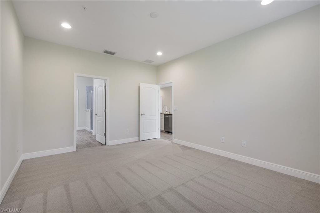 2343 Sheen LN 405-12