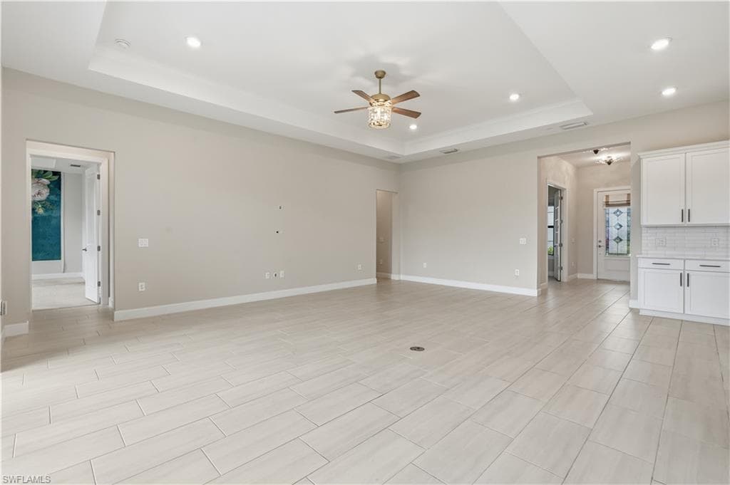1848 Terreno BLVD-11