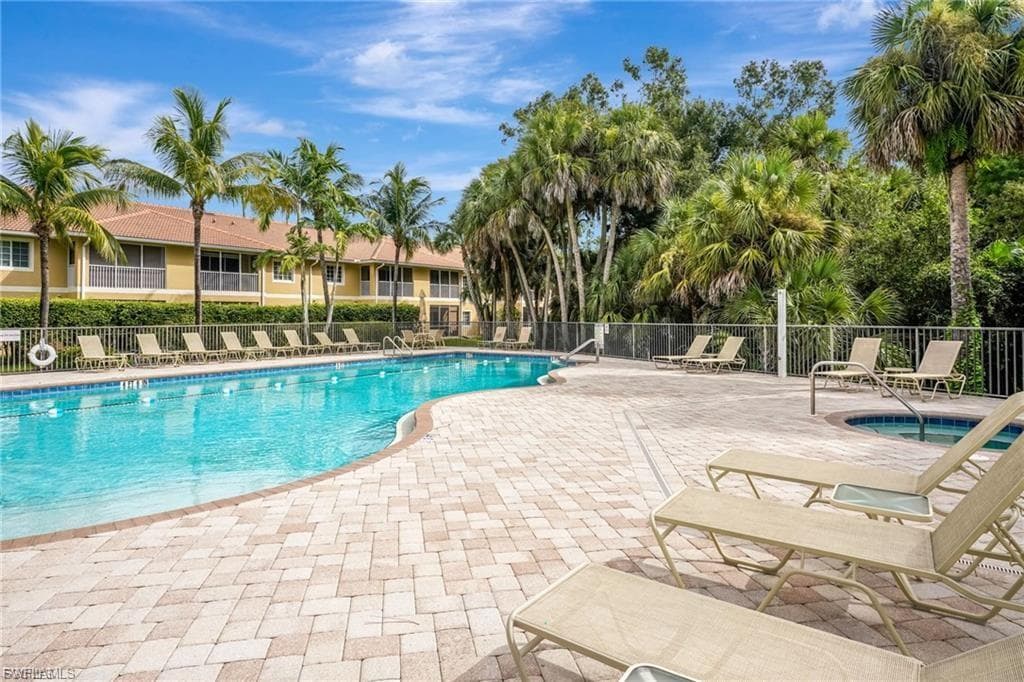 1137 Winding Pines CIR 203-29