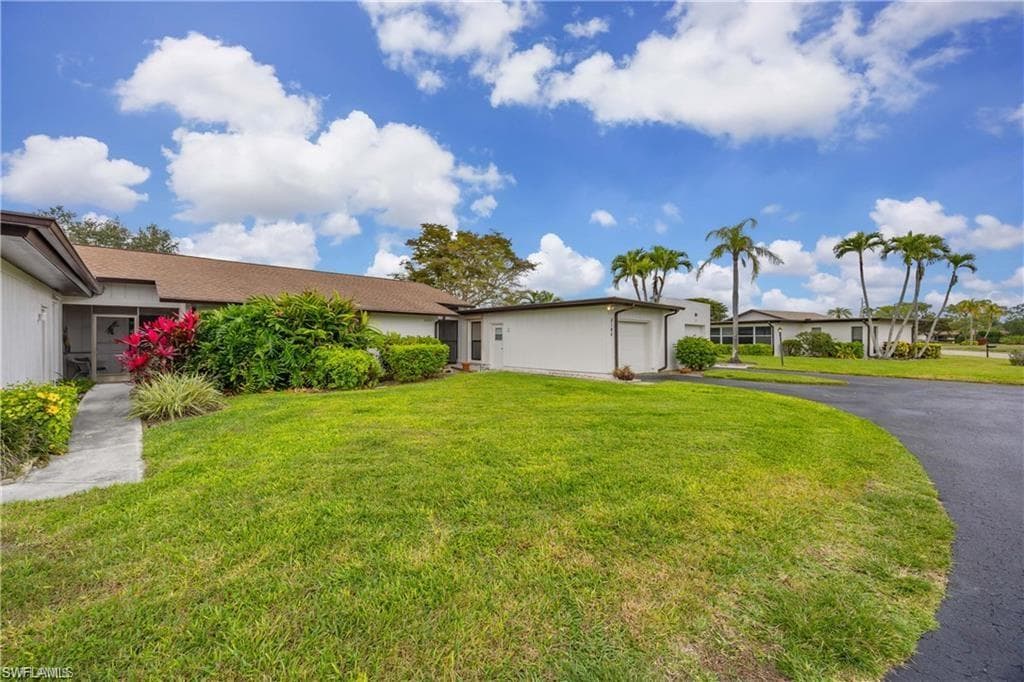 3195 Boca Ciega DR C10-2
