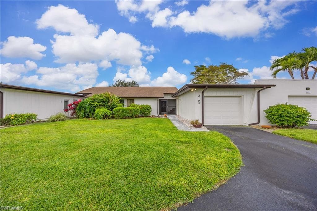 3195 Boca Ciega DR C10-1