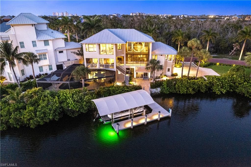 225 Bayfront DR-1