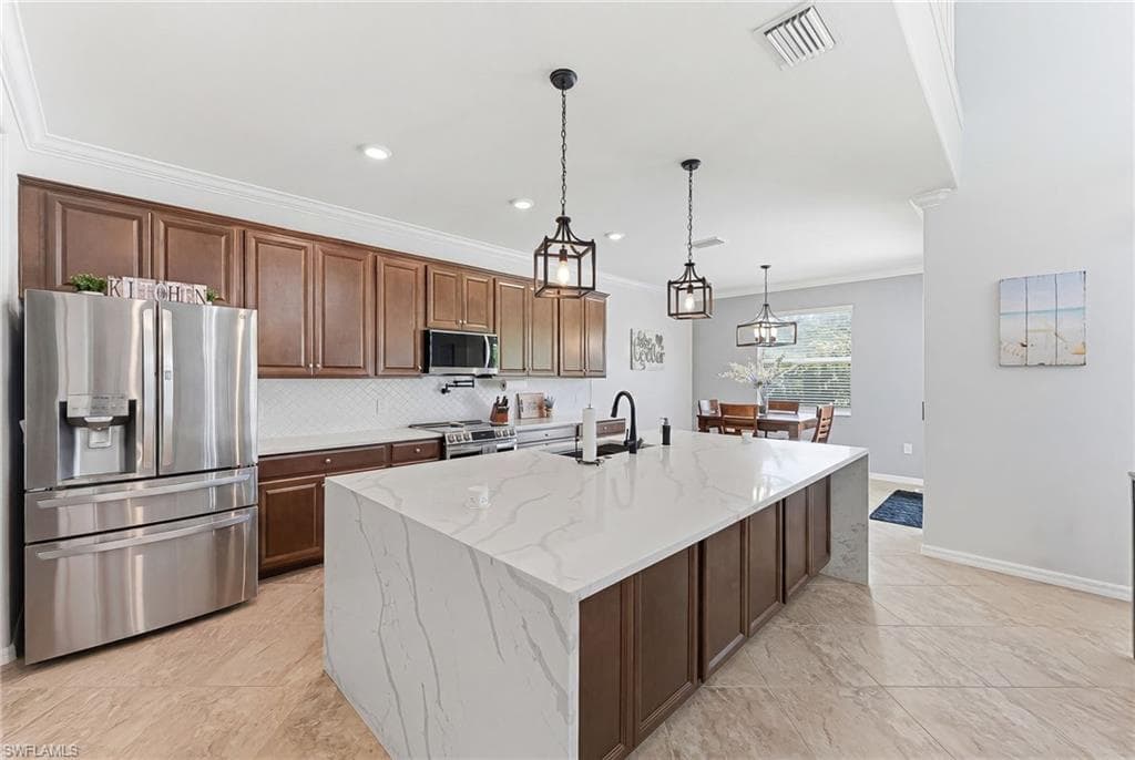 2175 Vermont LN-14