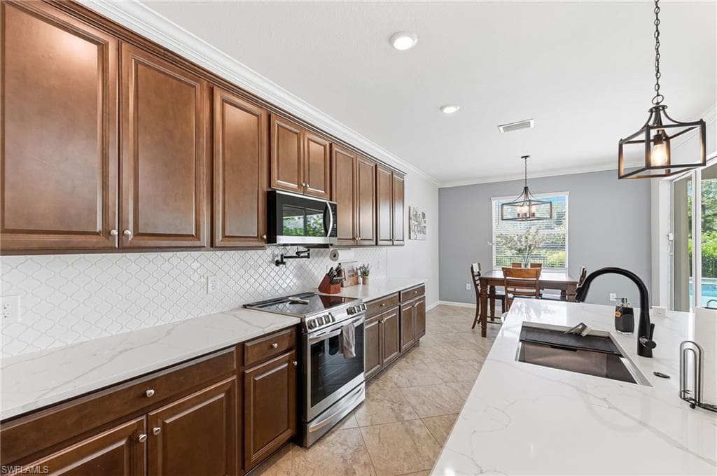 2175 Vermont LN-19