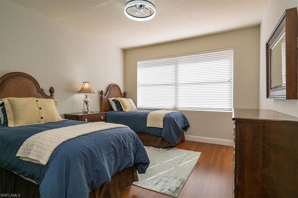 7703 Martino CIR-32