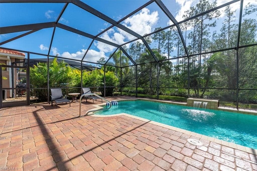 7703 Martino CIR-4